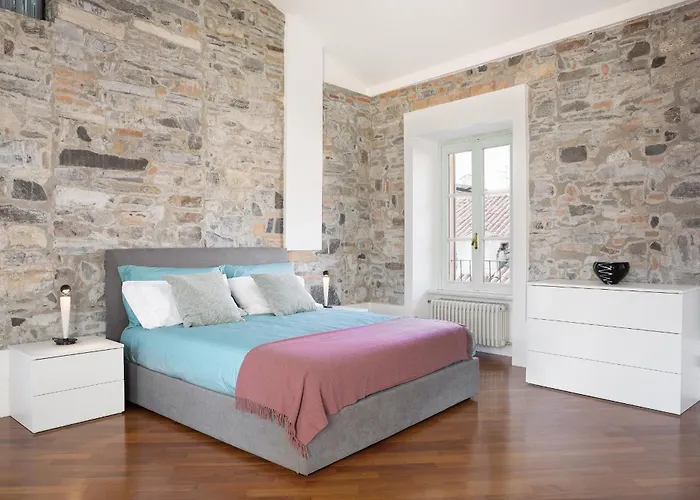 Vista Duomo Cuore Di *